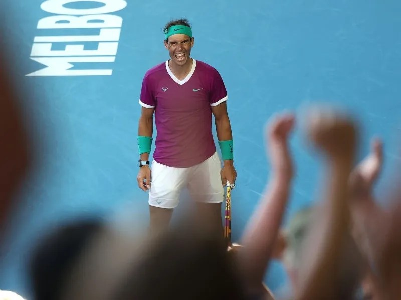 Rafael Nadal derrota a Denis Shapovalov y clasifica a semifinales del Abierto Australiano