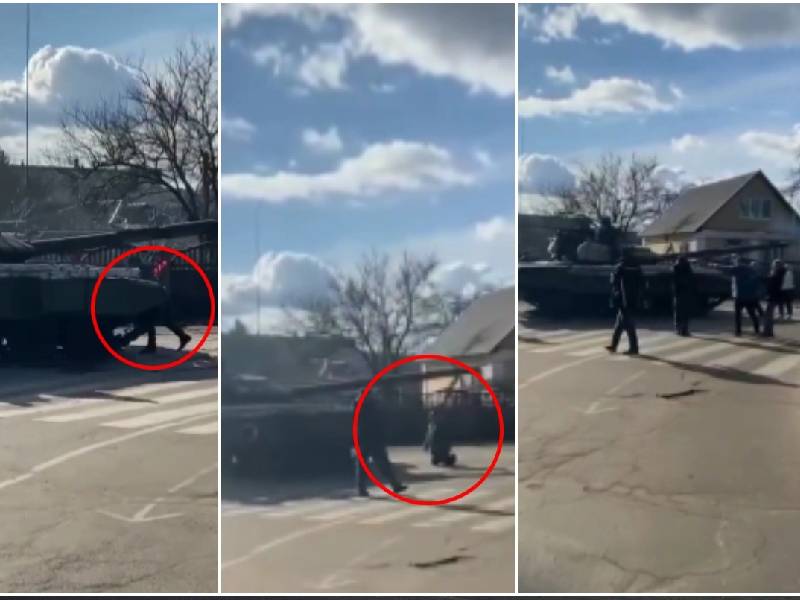 VIDEO_ Ciudadano de Ucrania trata de detener tanque ruso con su cuerpo