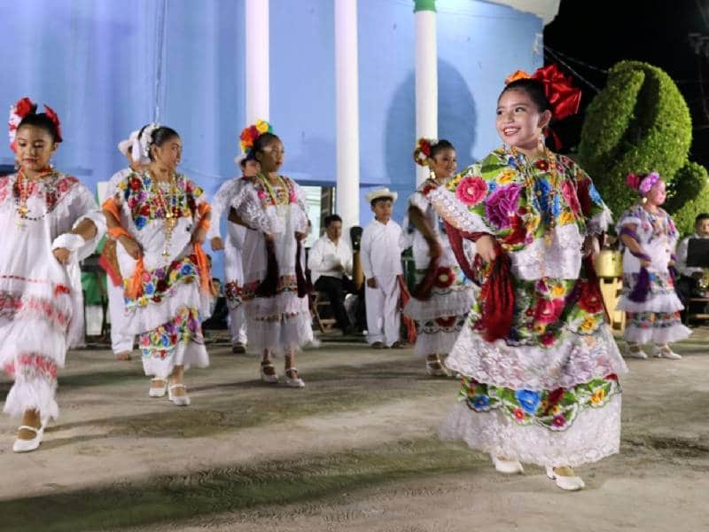 Arranca la Feria Artesanal y Cultural 2022