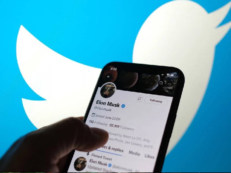 Elon Musk pone en duda compra de la red social Twitter