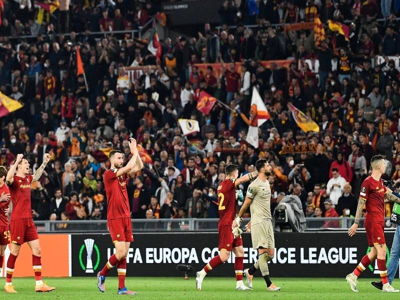 Roma y Feyenoord estrenan final