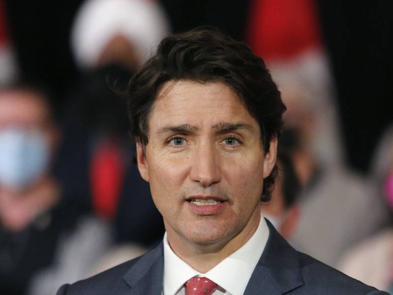 Justin Trudeau positivo