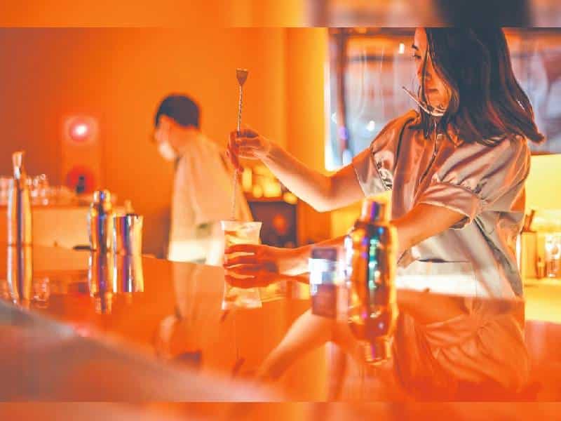 Japón quiere que sus jóvenes beban más alcohol