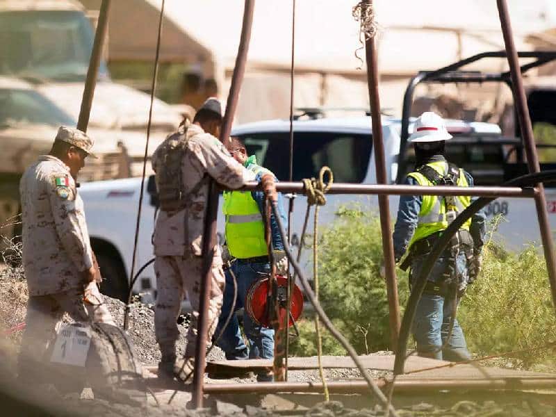 Se evalúan tres planes de rescate de los mineros de Sabinas