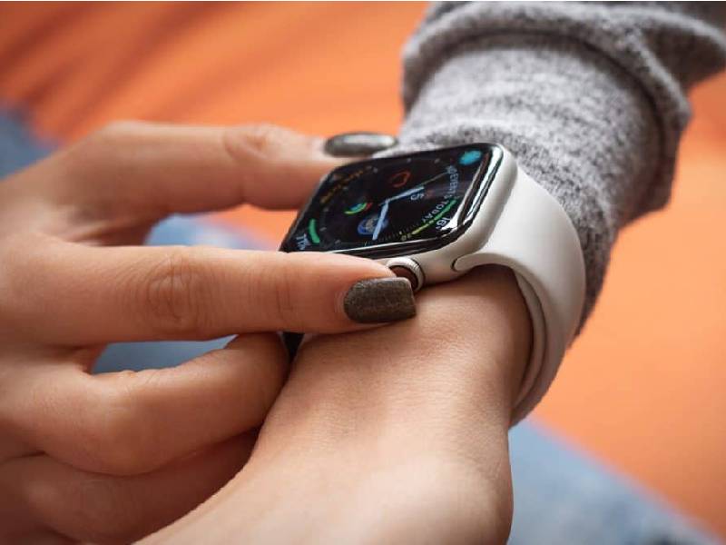 Apple Watch le salva la vida a mujer que fue enterrada viva