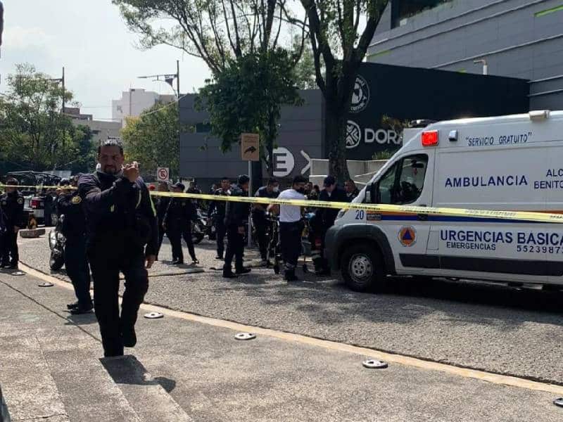 Video. Balacera en la Plaza Metropoli en la Escandón; hay heridos