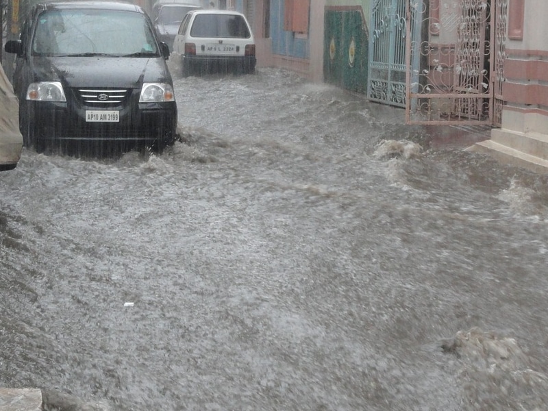 Trabajadores de esta dependencia señalaron que la fuerte lluvia registrada la noche de este martes, provocó severas inundaciones(pixabay)