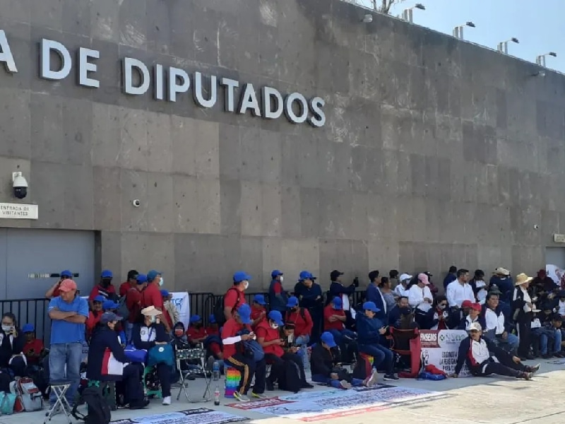 Bloqueo en Cámara de Diputados (24 Horas)