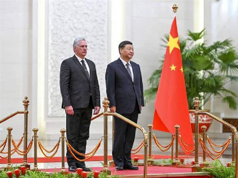 “Horas productivas” en reunión de presidentes de Cuba y China