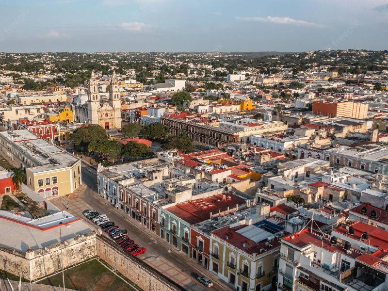 Viernes caluroso en la Península