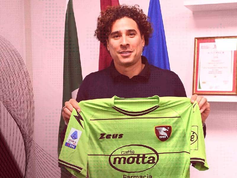 ¡Es oficial! El Salernitana de la Serie A presenta a su nuevo portero Memo Ochoa