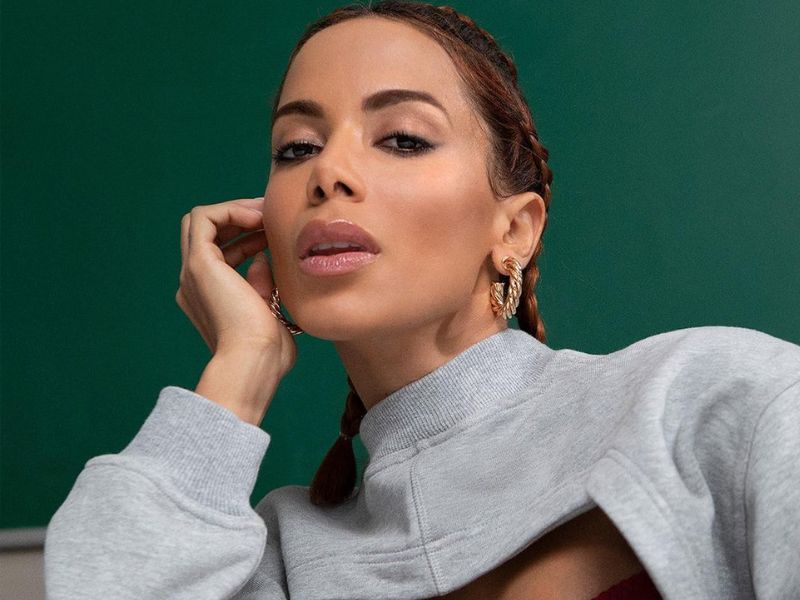 Anitta inicia una nueva era con “Funk Rave”