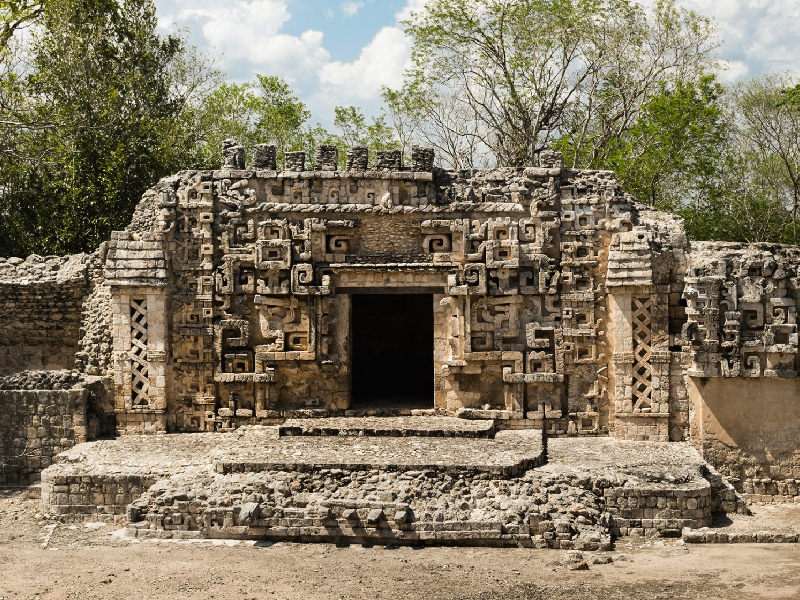 Descubriendo la antigua ciudad maya en Campeche