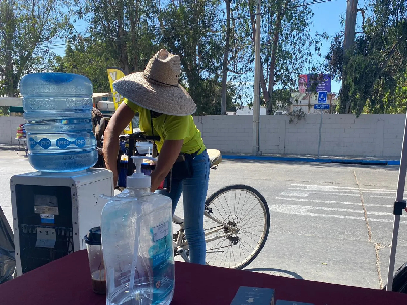 Por calor piden colocar puntos de hidratación