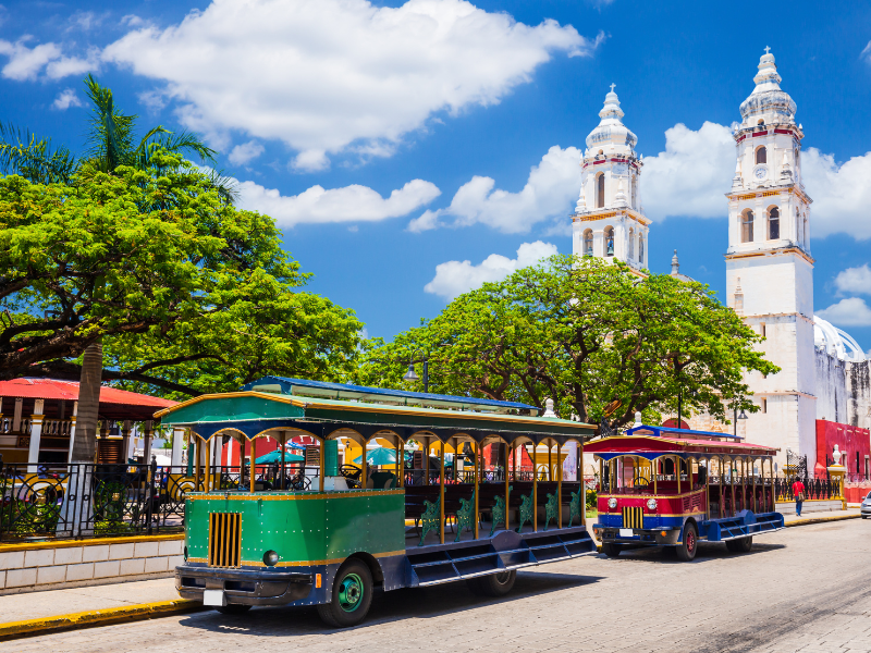 Empresarios de Campeche prevén repunte de ventas en vacaciones de verano
