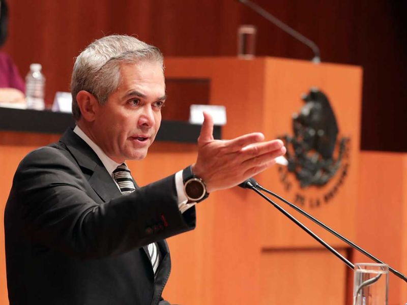 Miguel Angel Mancera frente amplio.