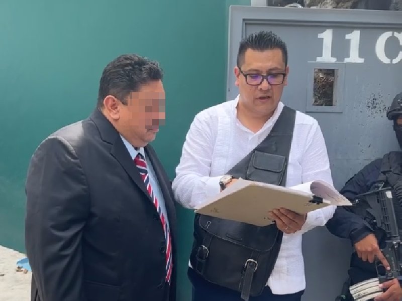 ¿Por qué detuvieron al fiscal de Morelos, Uriel Carmona?