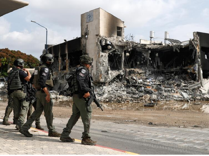 Denuncian ‘crímenes de guerra’ de Hamás por toma de civiles