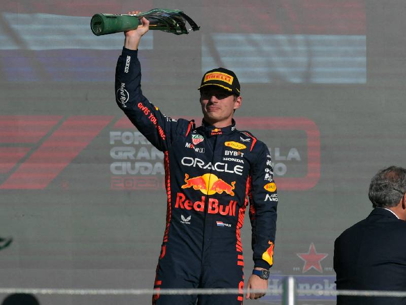 Verstappen domina el Gran Premio de México y alcanza las 52 victorias